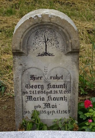 Kauntz Georg 1894-1953 Mai Maria 1899-1969 Grabstein